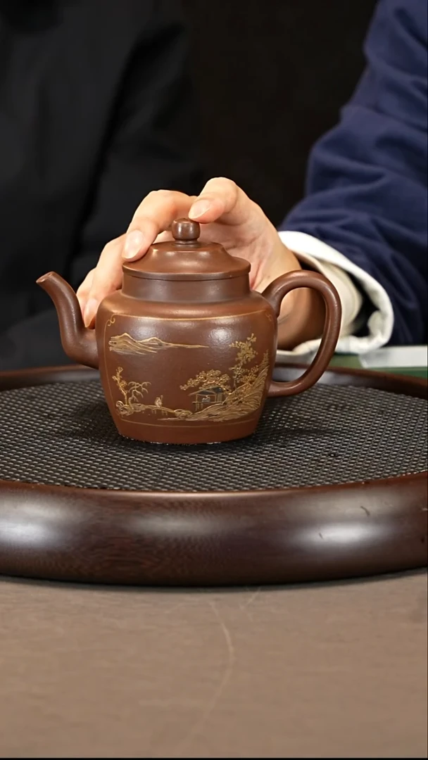 茶壶紫砂91 顾锡洲 顾家家传紫泥 笠帽宫灯壶460cc