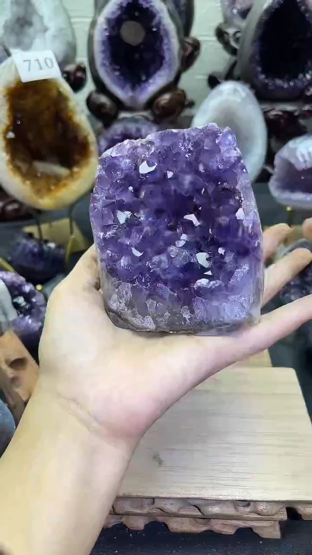 未镶嵌大型摆件（非配饰）紫晶57号摆件