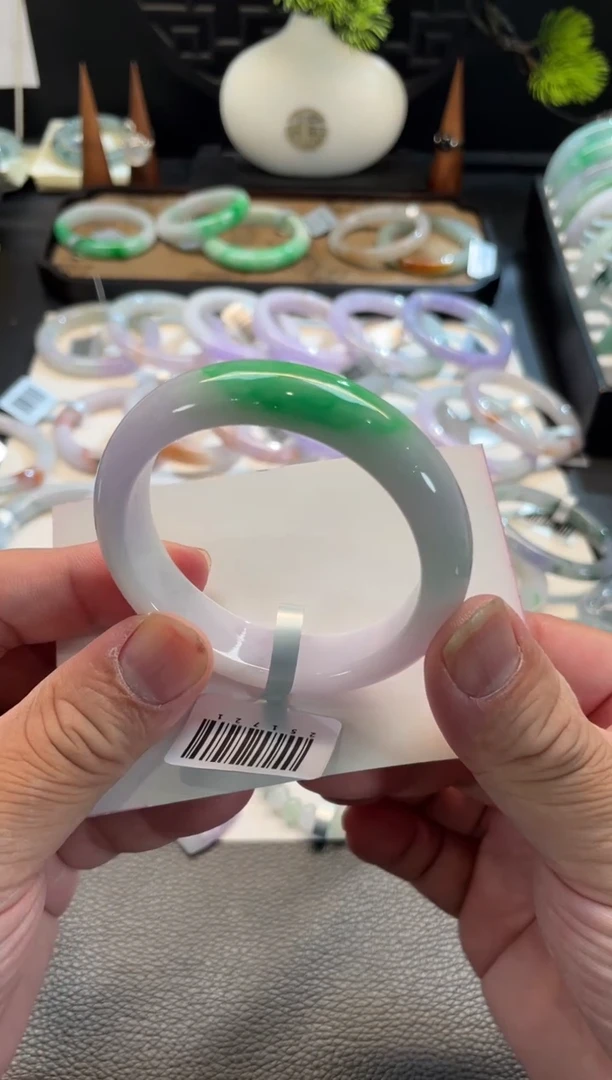 未镶嵌手镯翡翠106号链接  53.5正圈