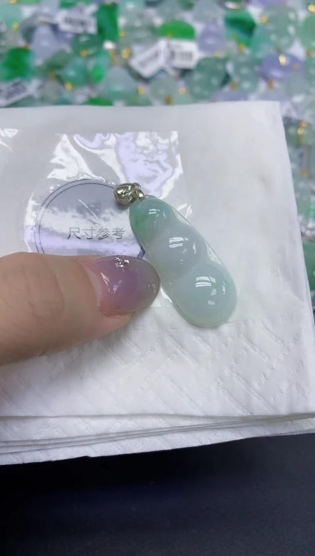颈饰未镶嵌翡翠天然缅甸翡翠A货百元以上9元证书费自理