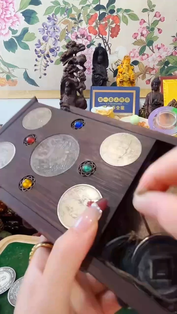 藏盒老板娘主播推荐推荐