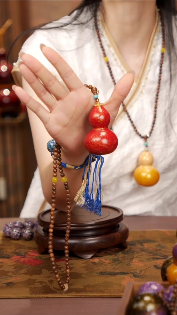 89易林大漆脖挂小葫芦---148