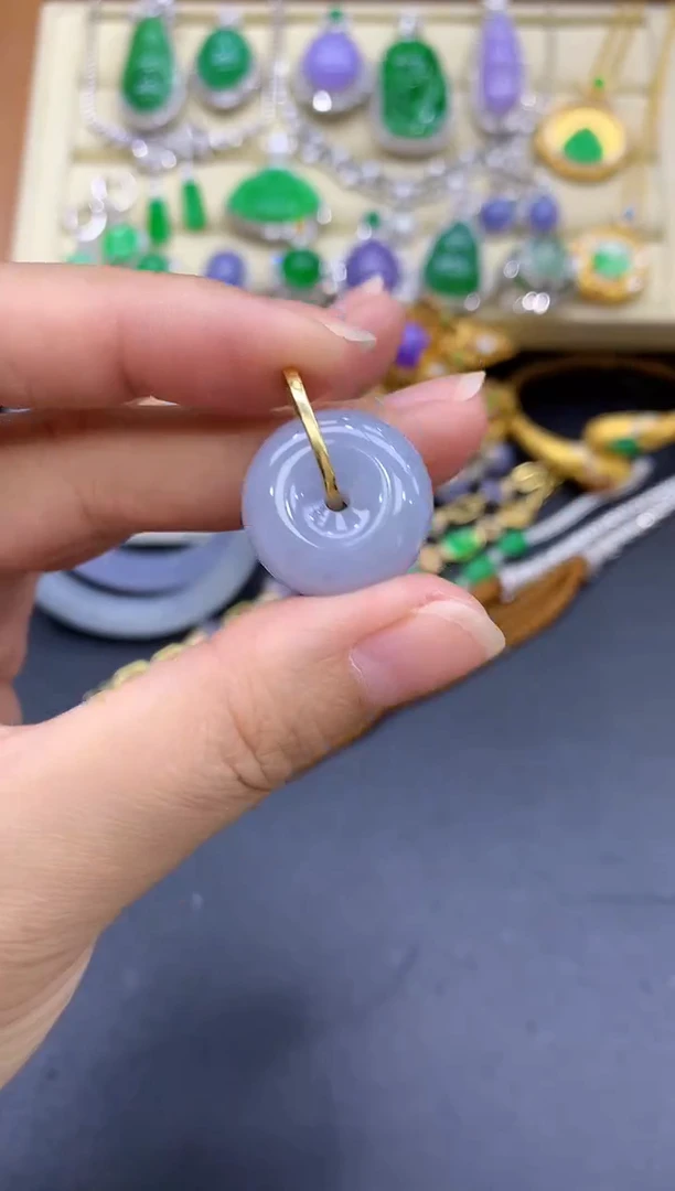 颈饰18K金镶嵌翡翠318-中国好珍宝