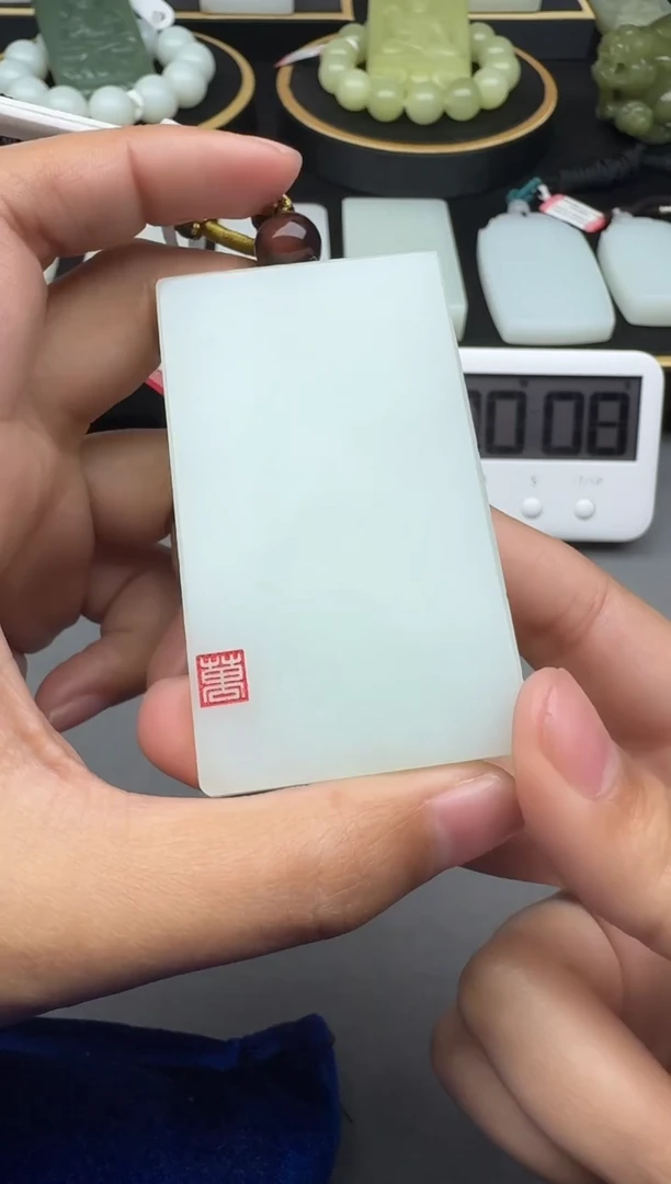 颈饰未镶嵌和田玉新**剧1