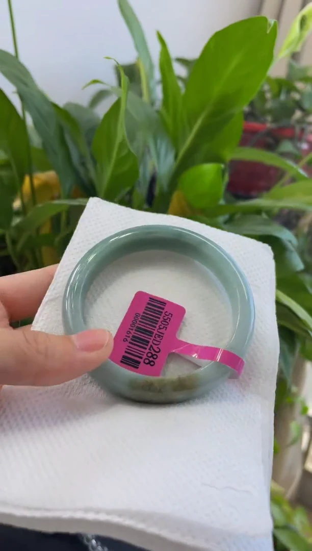 翡翠手镯未镶嵌手镯d01/55.6