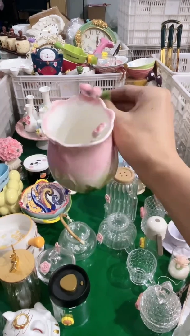 瓷片粉色杯 福利款，质量好，数量不多，拼手速