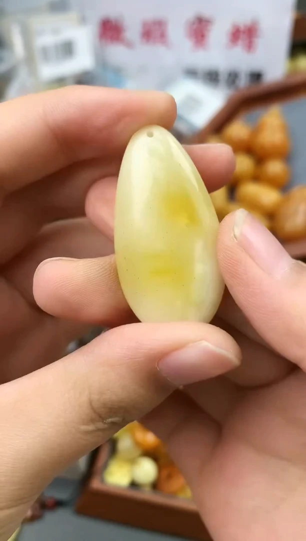 【闪购商品】琥珀珠宝奇石未镶嵌190