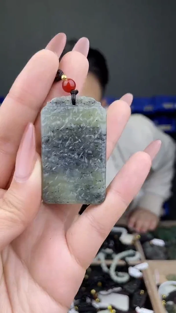 颈饰未镶嵌和田玉拍一发一，多样性发货！