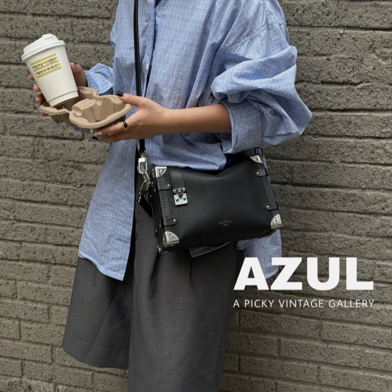 95新 LouisVuitton/路易威登 Azul-芯片款黑银中号软盒子包/50183