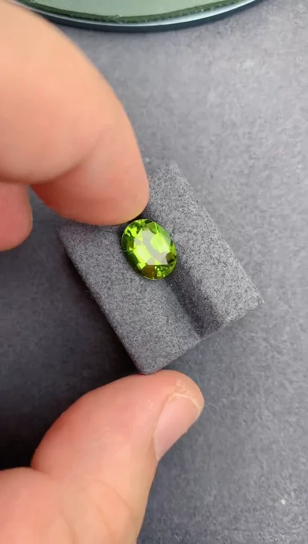 未镶嵌裸石橄榄石3ct 橄榄石