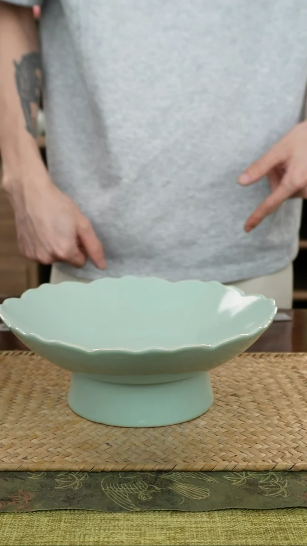 陶瓷一件包邮透青色花边果盘