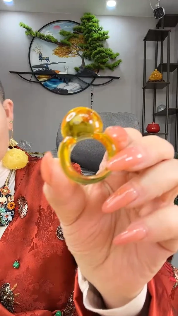 琥珀颈饰未镶嵌戒指