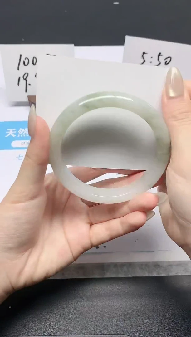 石英质玉手镯未镶嵌K28-62