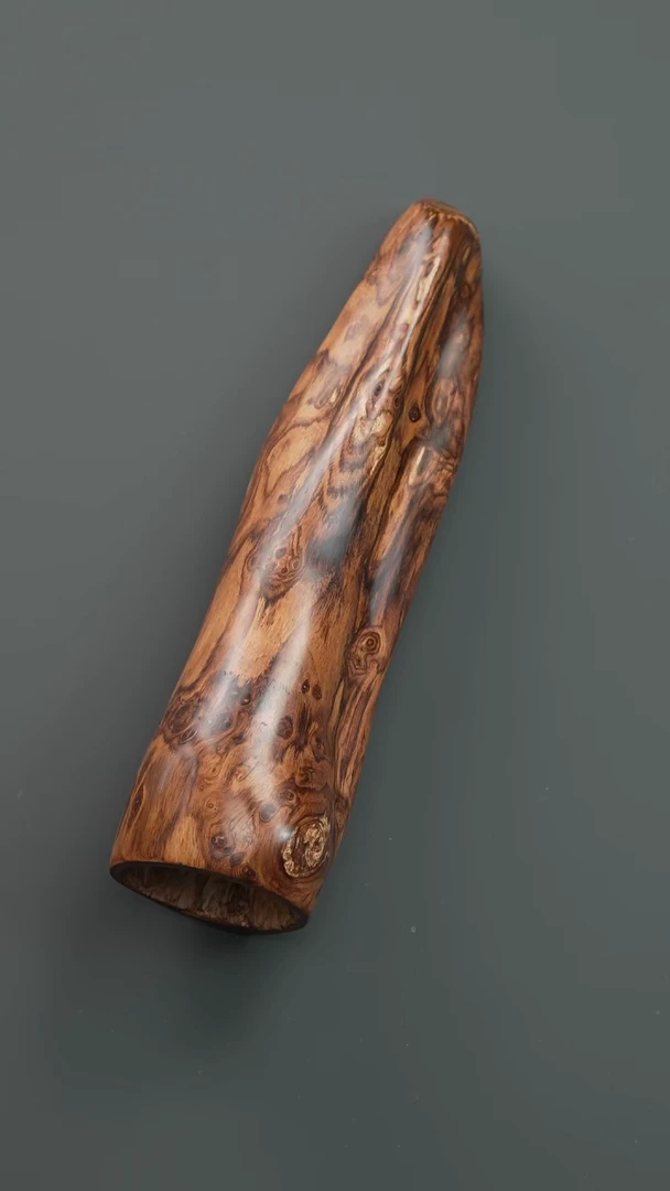 黄花梨/降香黄檀把件黄花梨 随形