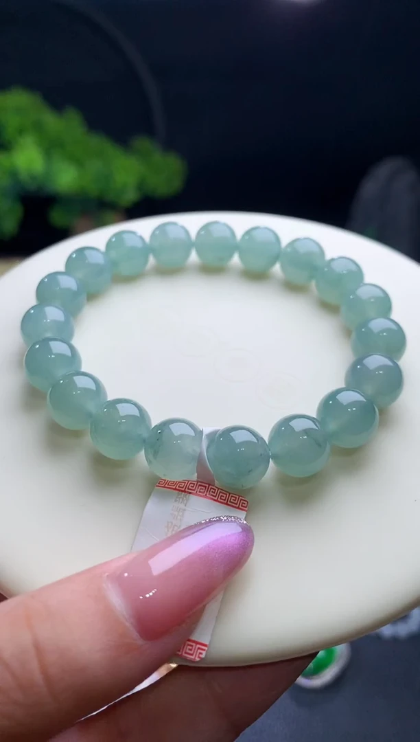 未镶嵌挂件翡翠手串