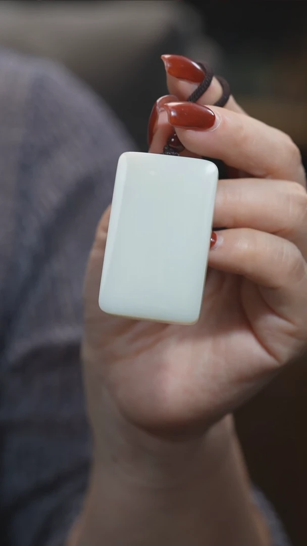 颈饰未镶嵌和田玉无事牌