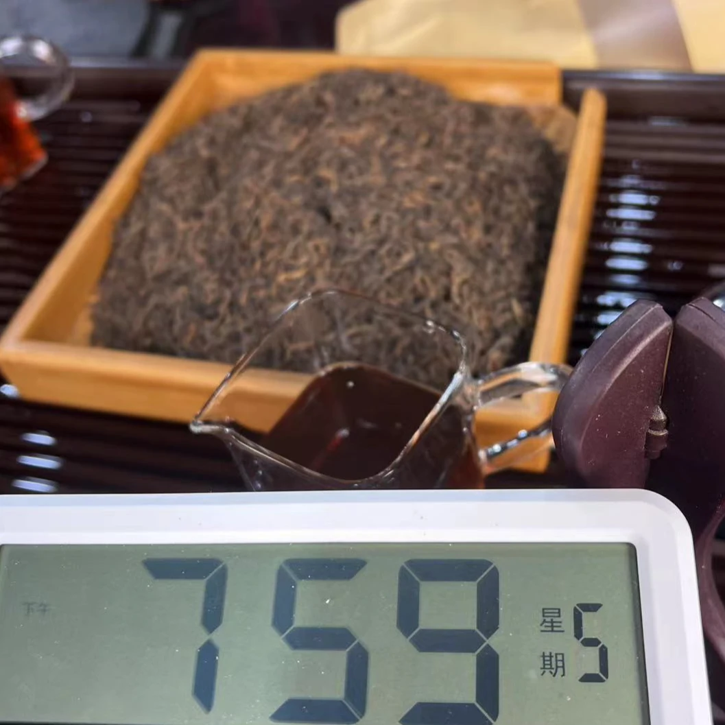 刀刃严选-2602号2014年帕沙宫廷熟茶散茶 10月3日
