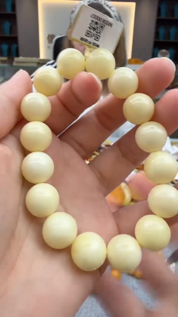 手链琥珀未镶嵌100秒拍号 假一罚三