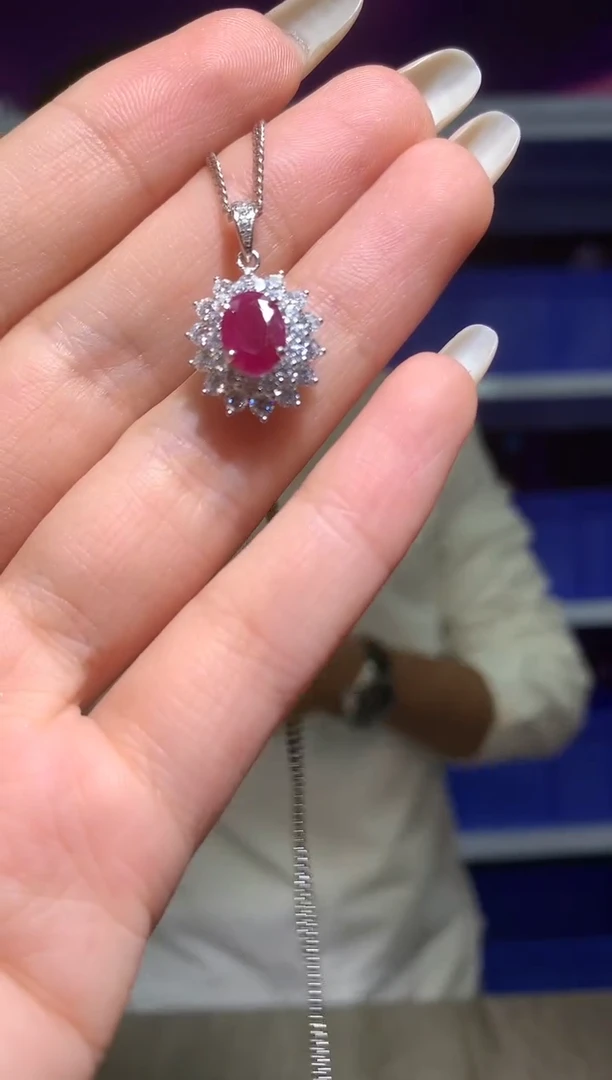 吊坠(赠链)银S925镶嵌红宝石【宝石世家严选】