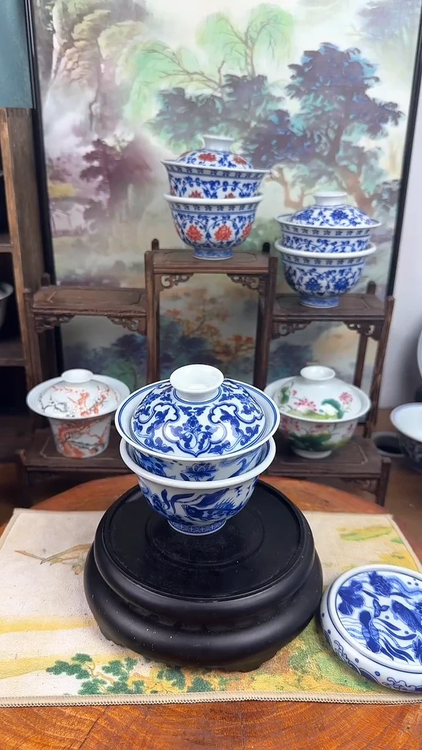 陶瓷用****1仿成化鱼藻纹压手杯+仿成化鱼藻纹两才盖碗