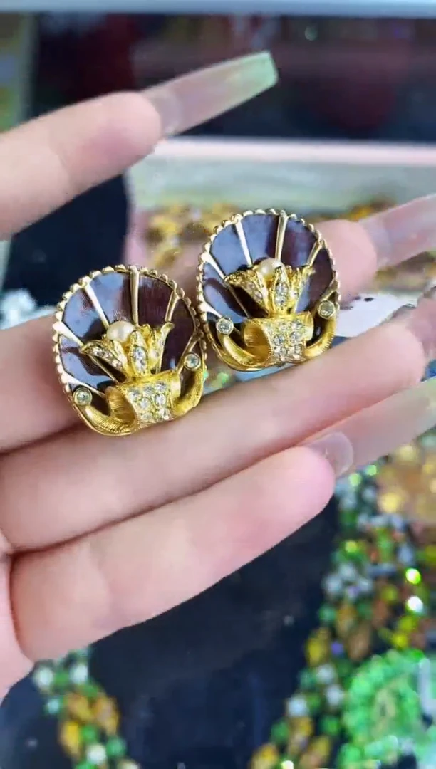 合金琉璃楚楚珠宝中古甄选不退换