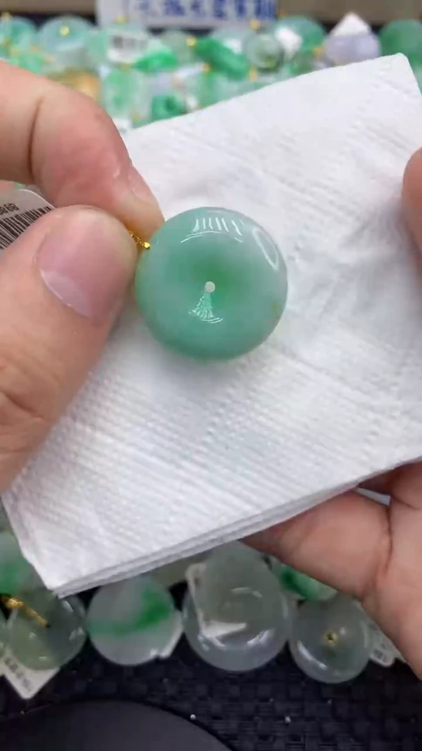 颈饰未镶嵌翡翠天然缅甸A货翡翠