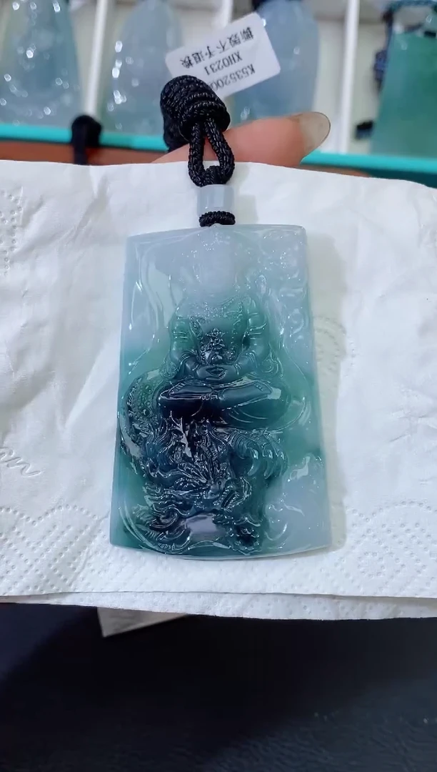 颈饰未镶嵌翡翠缅甸天然翡翠