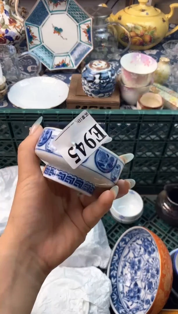 瓷片[○･｀Д´･ ○][○･｀Д´･ ○]