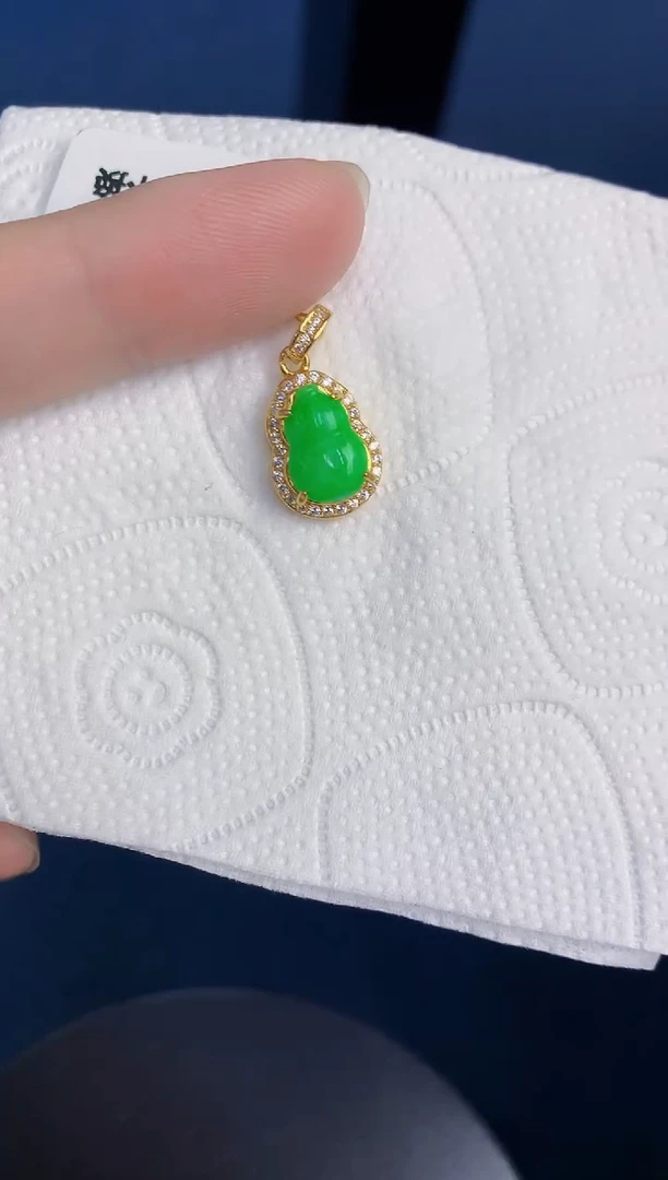 颈饰未镶嵌翡翠天然翡翠缅甸A货