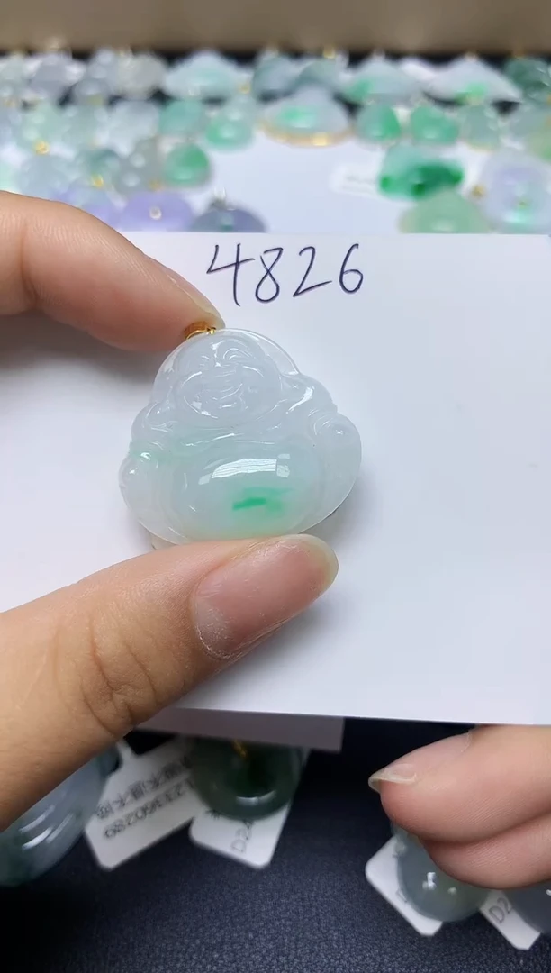 翡翠18K金镶嵌颈饰 天然缅甸翡翠A货
