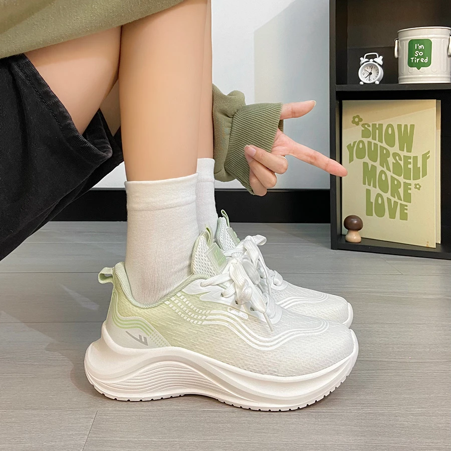 回力学生减震百搭ins潮鞋女休闲运动时尚轻便厚底跑步鞋春季新款