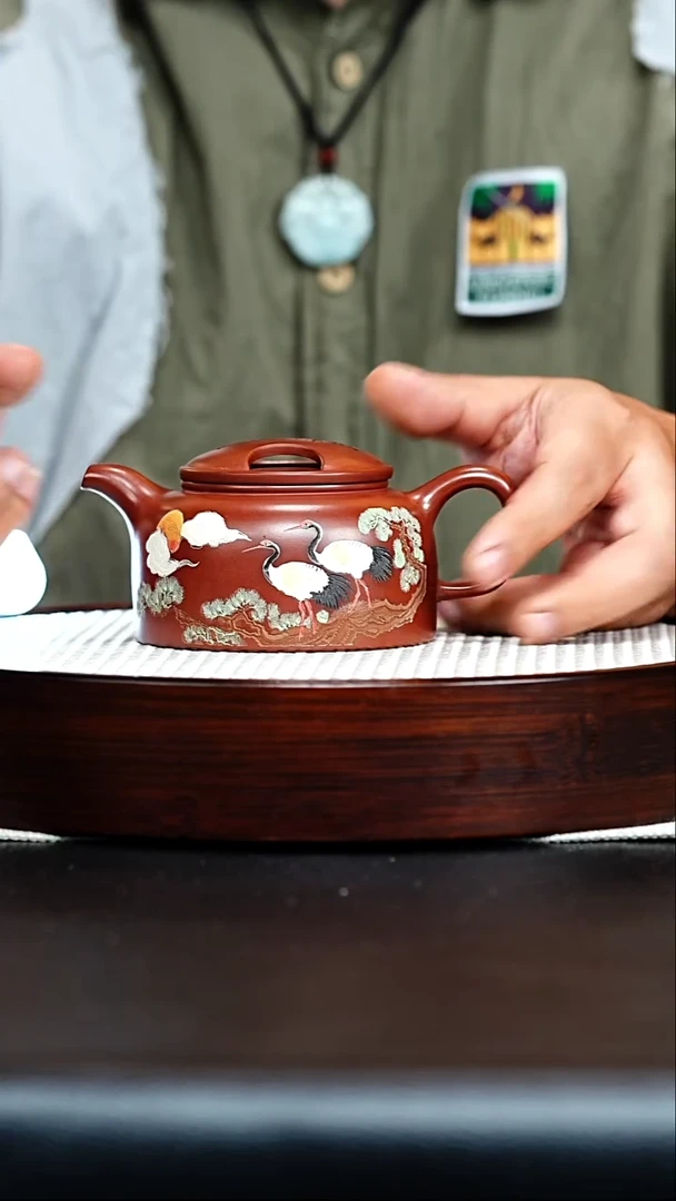 茶壶紫砂宜兴紫砂 松鹤延年 龙血砂 牛盖莲子