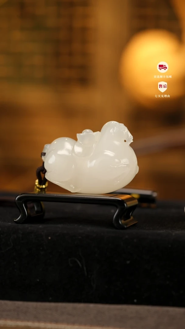 云南石马上有米手把件摆件