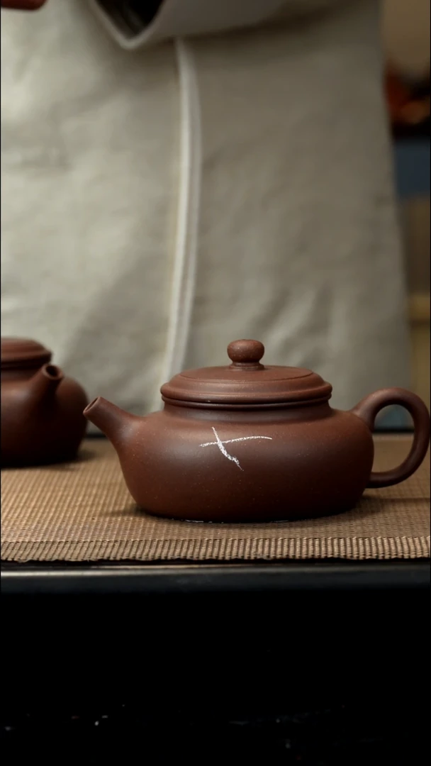 紫砂茶盏底槽清扁德钟150CC封釉