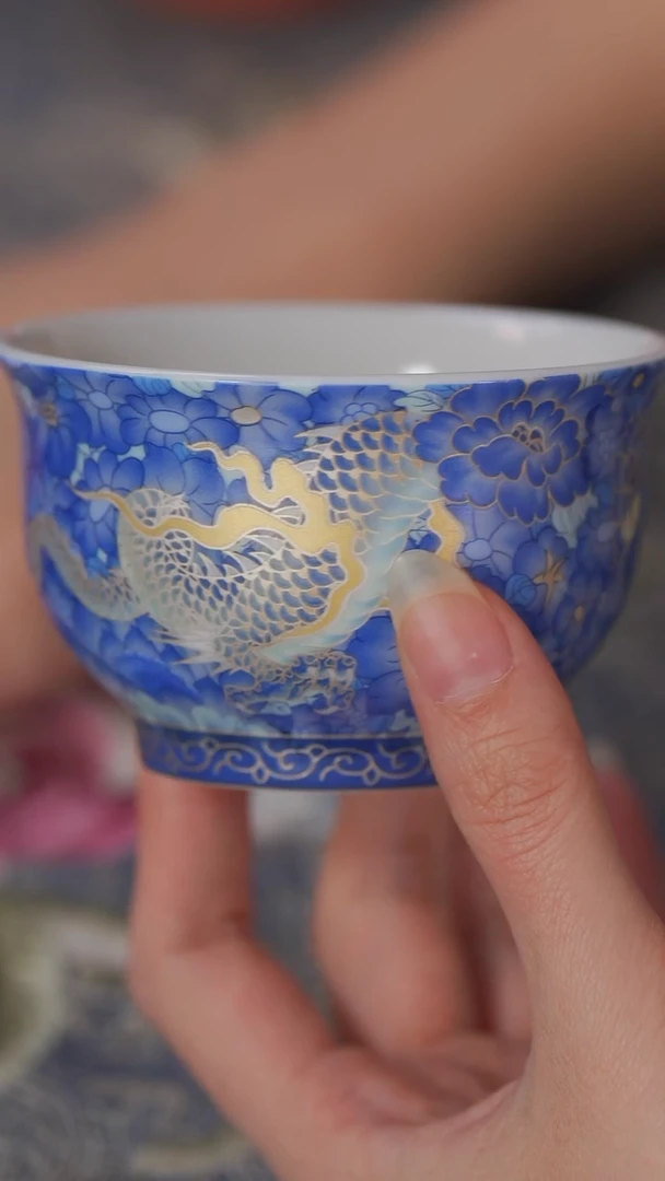 【闪购商品】【蓝】【白瓷花（龙）杯】【12西泠礼盒】