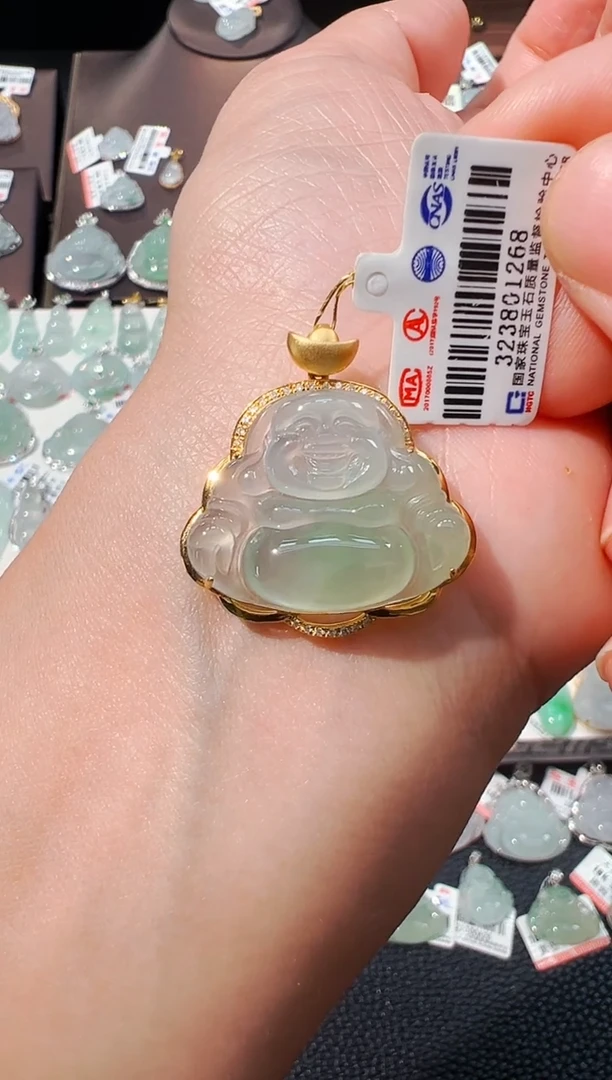 翡翠18K金镶嵌颈饰佛公吊坠1268