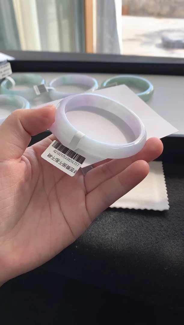 未镶嵌手镯翡翠56贵妃买断Y4737