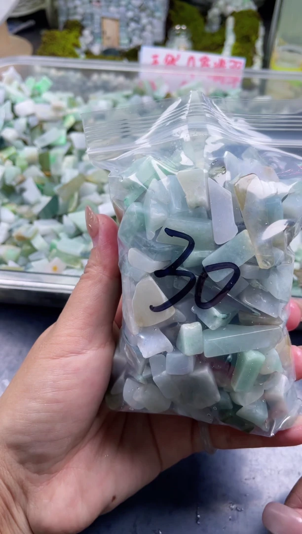 翡翠散珠天然翡翠小号500克30