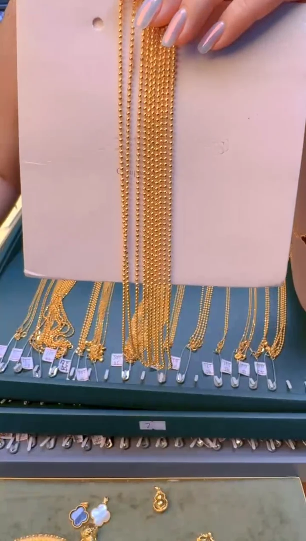 45cm固定不可调节切面珠珠链4.18g（多样性发货）