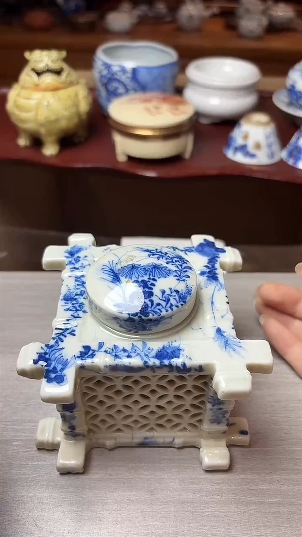 谢谢老板，回流产品有磨损正常，谨慎买！