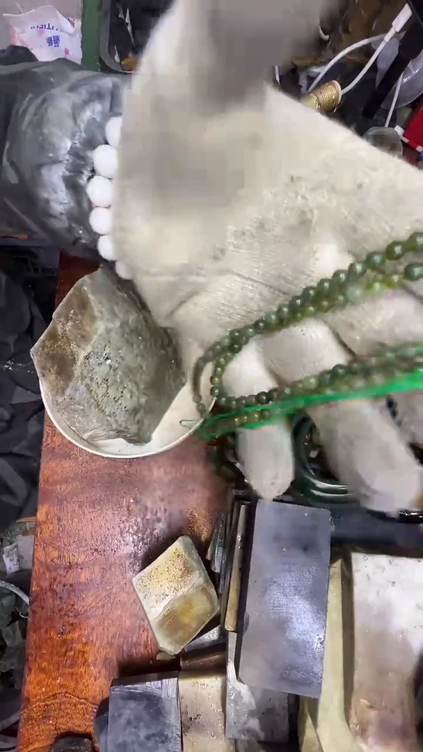 未镶嵌和田玉珠宝半成品1