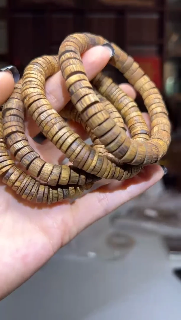 沉香碎屑沉香797号张勺子厚片10单圈配碎屑香粉多样性发一9