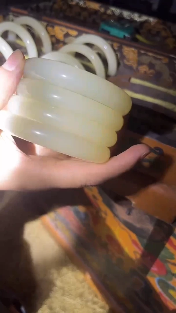 和田玉手镯未镶嵌白玉扁条4只