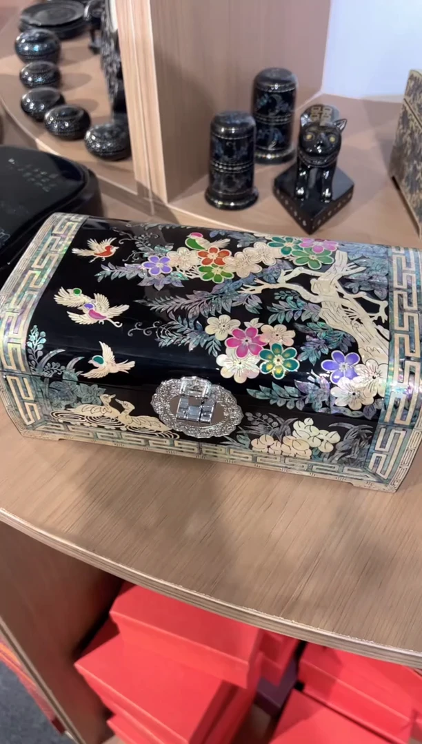 【闪购商品】半贝底弘贝雅螺钿漆器文化馆