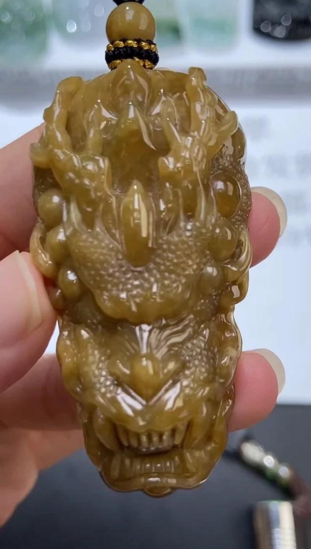 未镶嵌挂件翡翠372463  多人