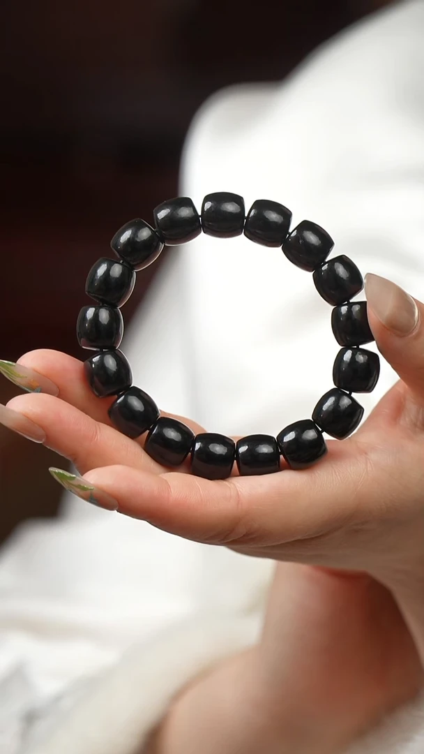 未镶嵌和田玉挂件手串（多样性发货）