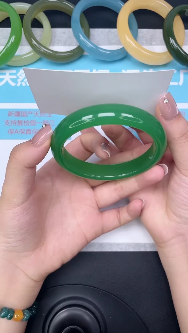 未镶嵌手镯石英质玉15/6465
