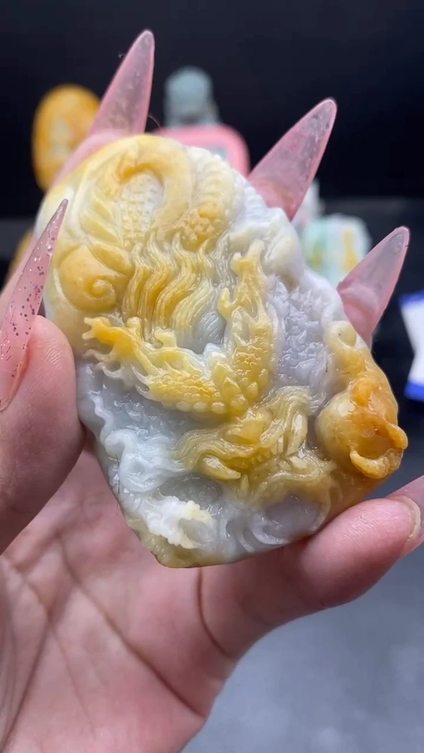 定制翡翠未镶嵌挂件