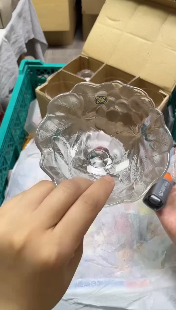叶****2556精美瓷器感谢选购