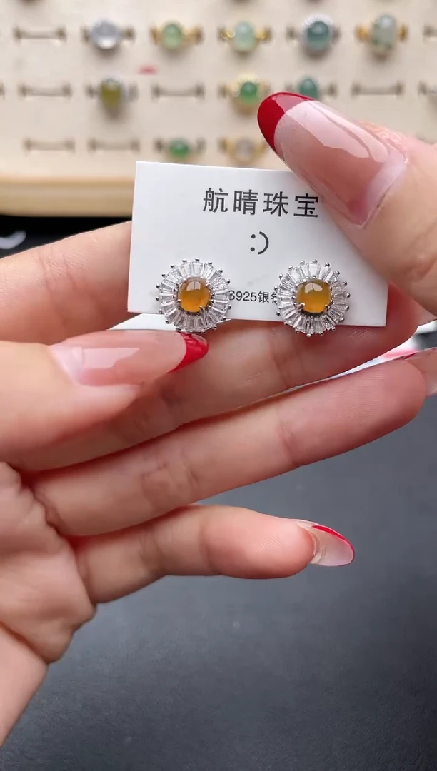 【闪购商品】翡翠戒指银S925镶嵌一物一证一礼盒